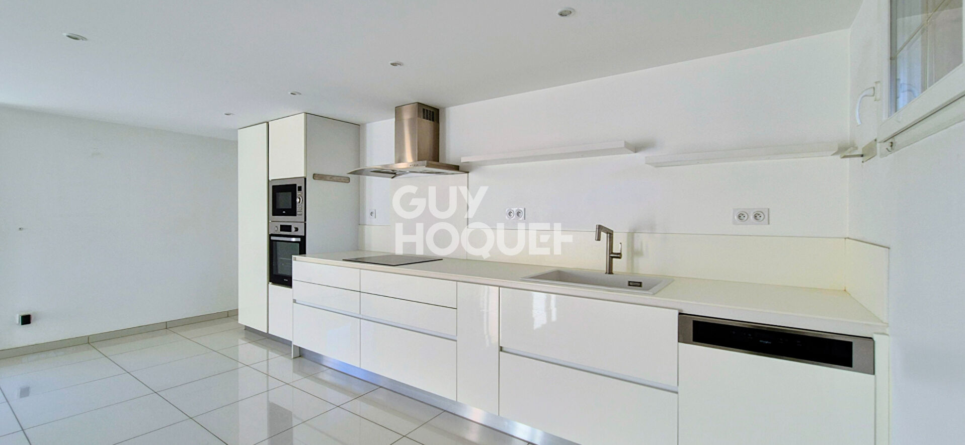 Bouc Bel Air  (13320), Maison de 129 m2  avec extérieurs de 231 m2