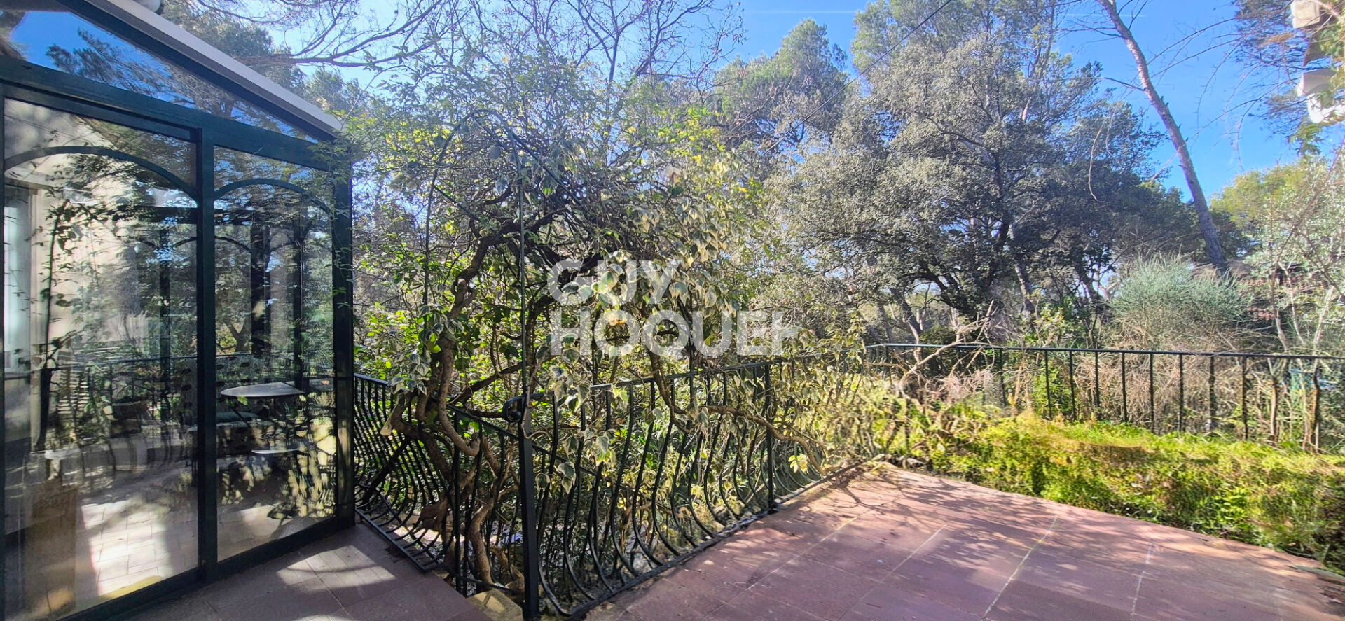 Bouc Bel Air, proche village, Propriété de 134 m2 habitables env sur une parcelle de 1.218 m2