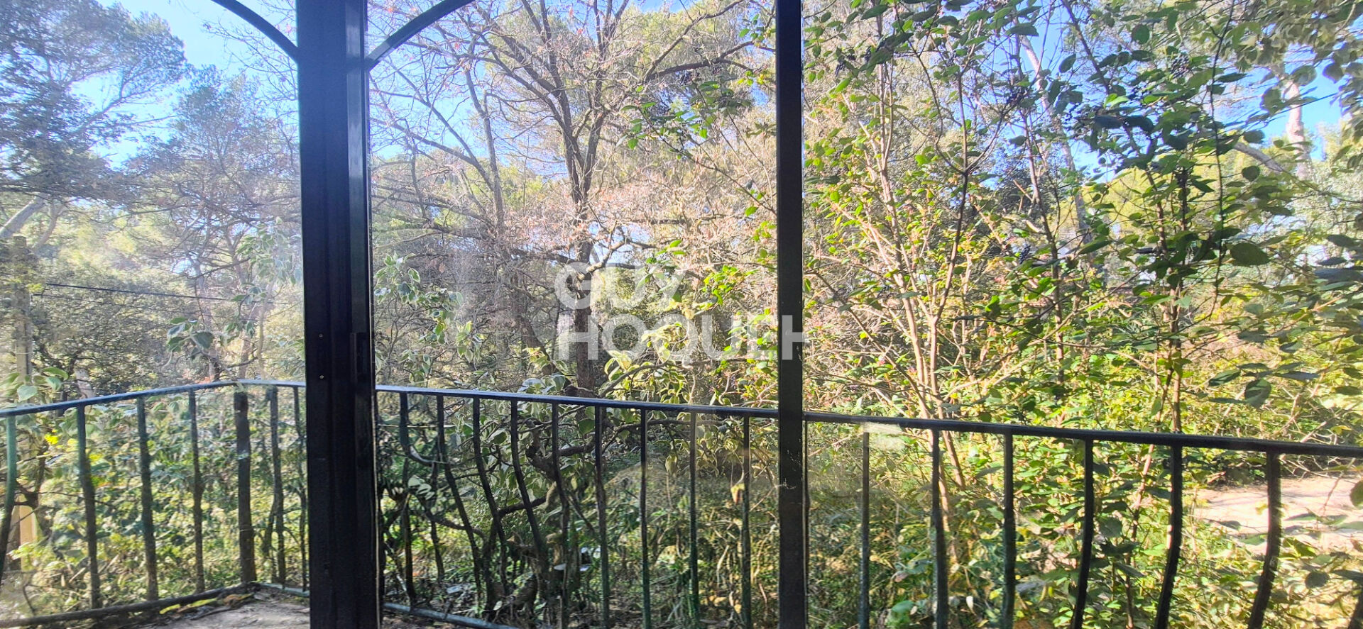 Bouc Bel Air, proche village, Propriété de 134 m2 habitables env sur une parcelle de 1.218 m2