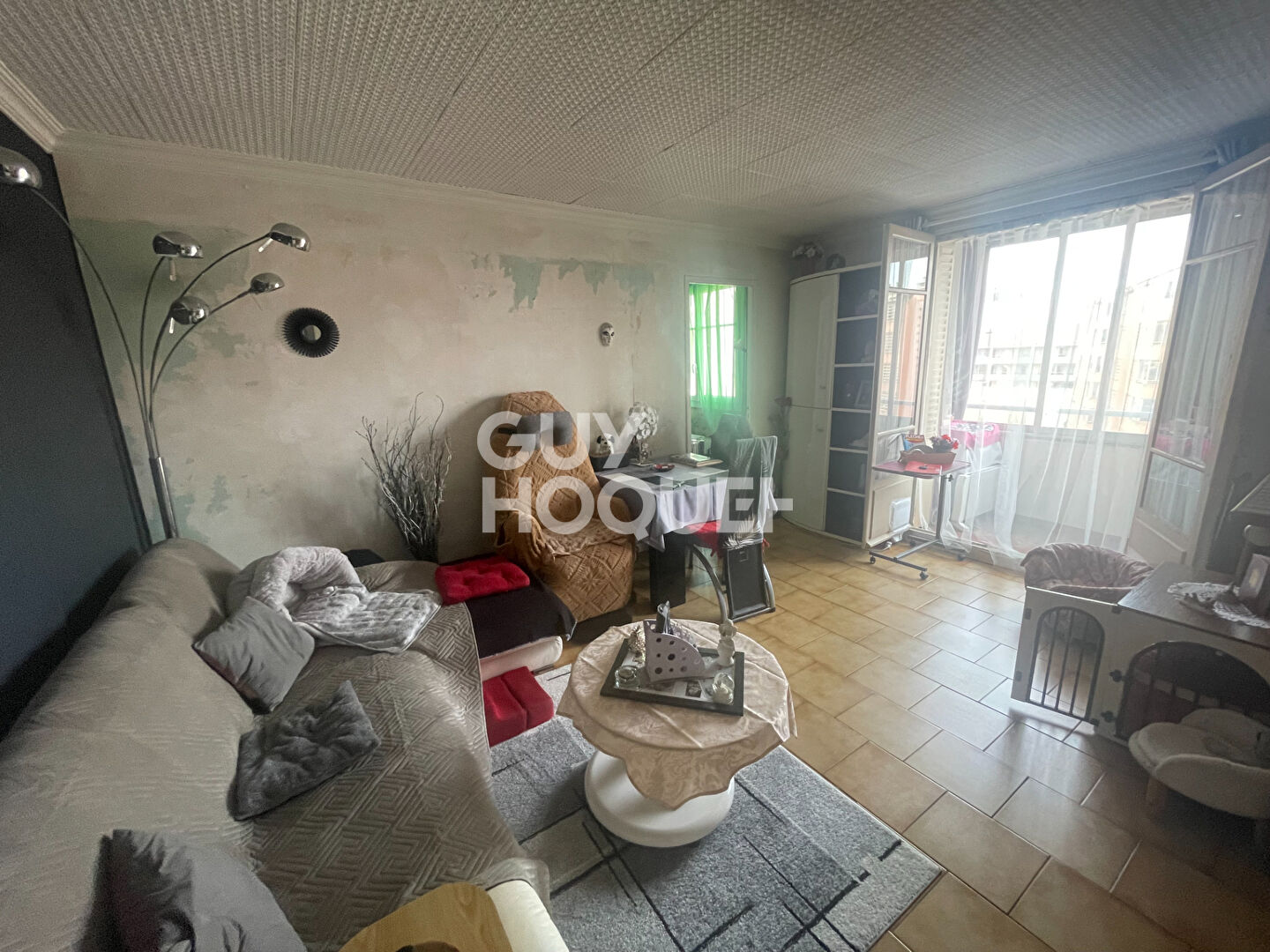 Marseille 13009 , Appartement  T3 loué 53 m2 avec véranda