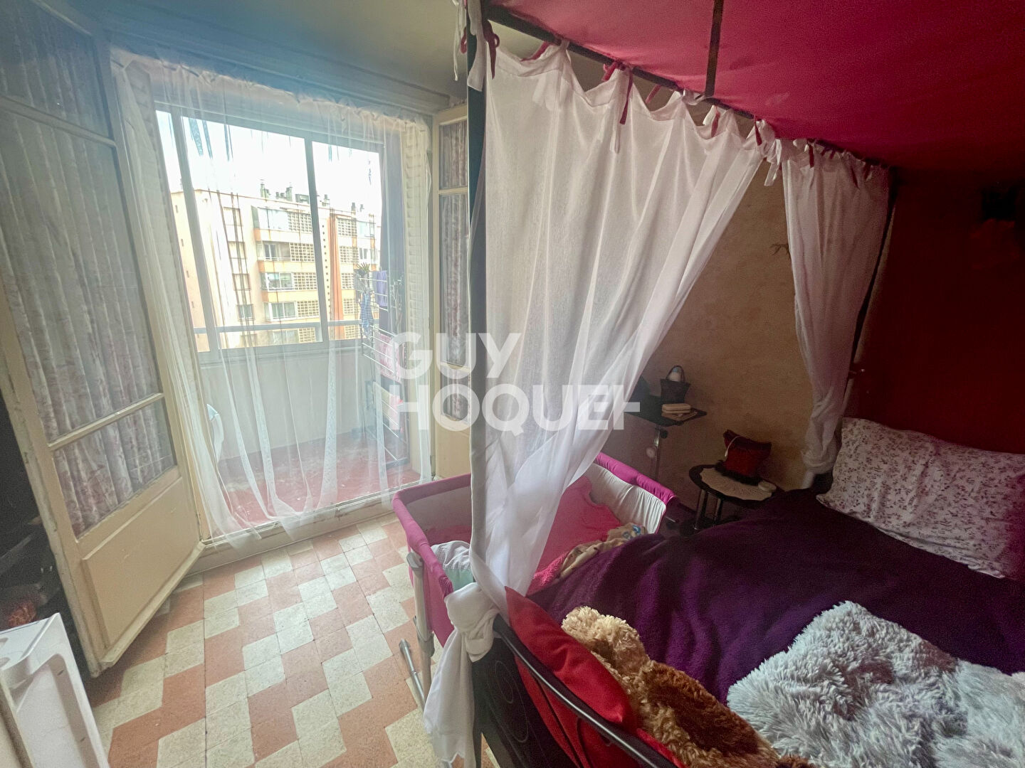 Marseille 13009 , Appartement  T3 loué 53 m2 avec véranda