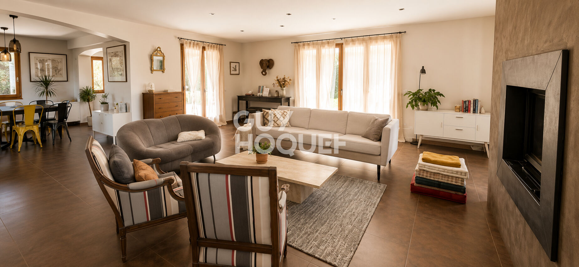 Mimet, Propriété de 267 m2 env sur terraIn de 4.124 m2 avec piscine