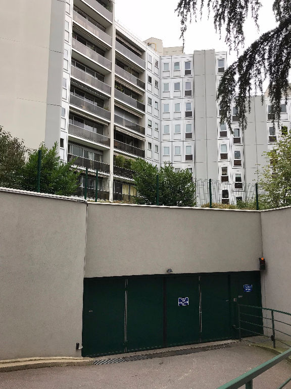 PARKING A LOUER - RUE DU POINT DU JOUR