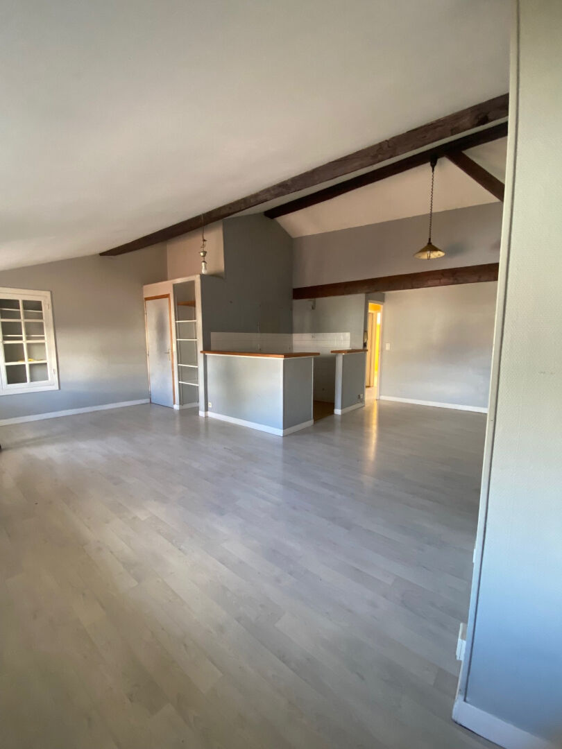 Appartement Bourg En Bresse  3 pièce(s) 61 m2