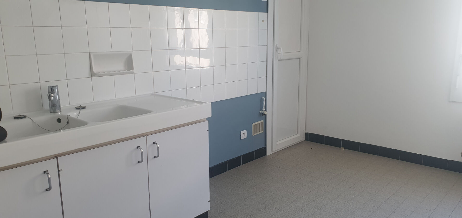 Appartement Bourg En Bresse 4 pièces 81.08 m2 +  Cave