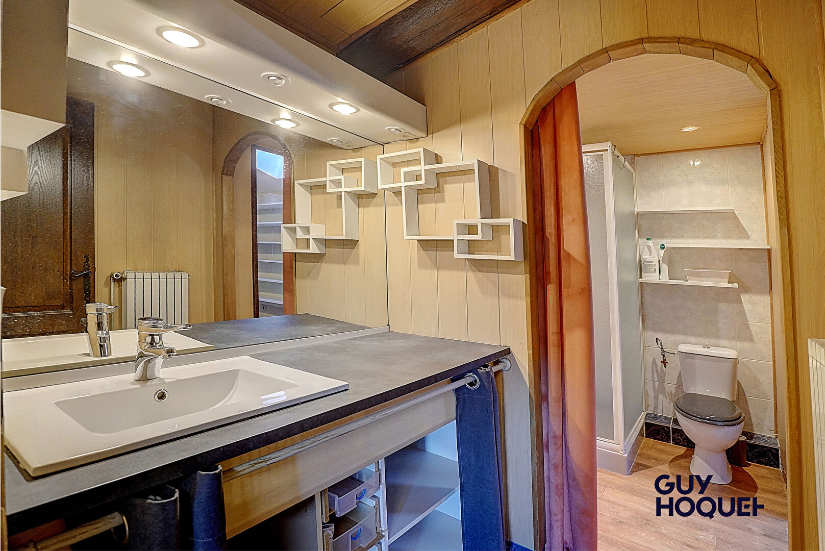 Ferme rénovée Viriat 142 m2 1380m² de terrain (piscine)