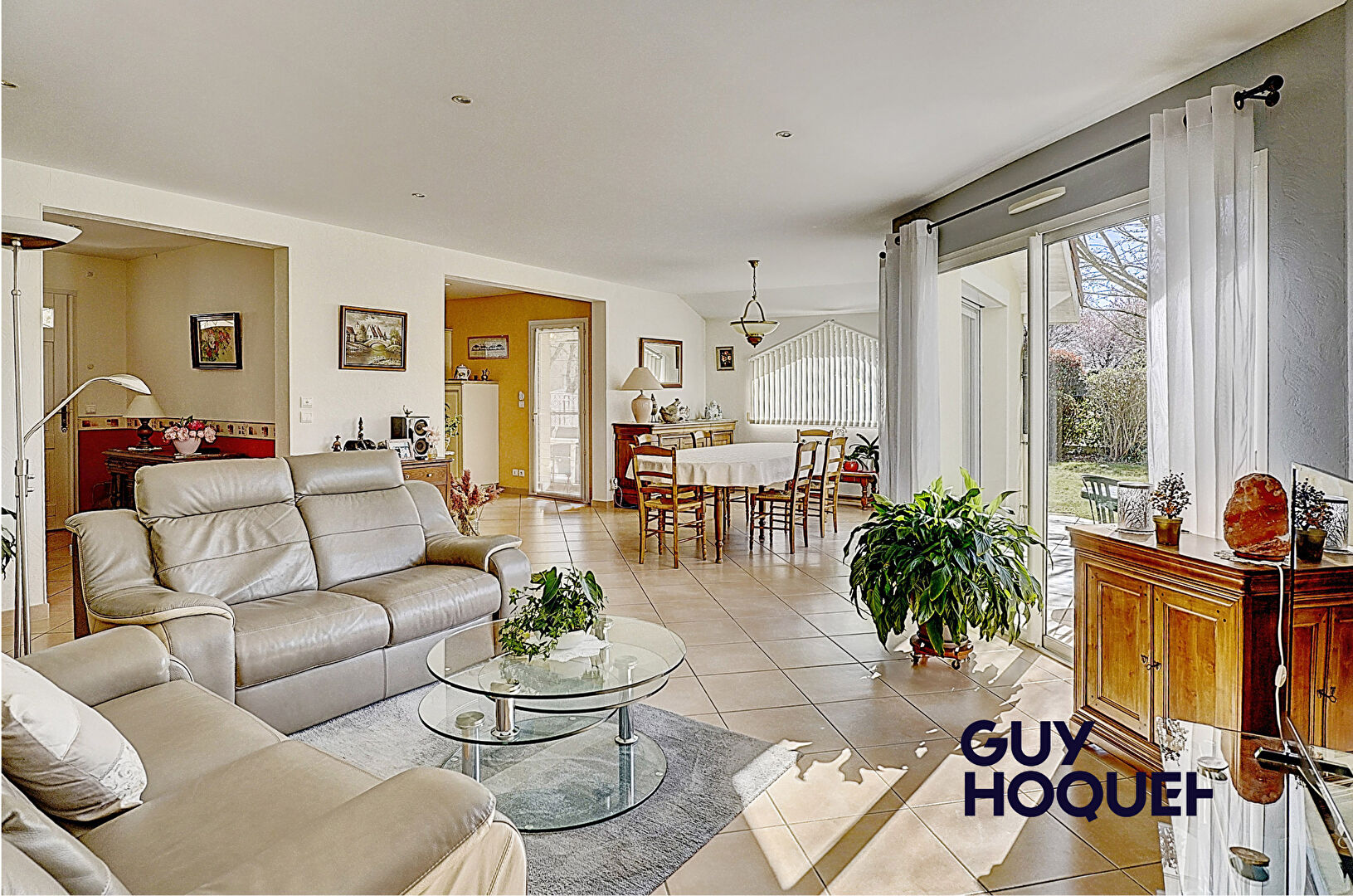 Villa de124 m2 plain pied sur grand terrain