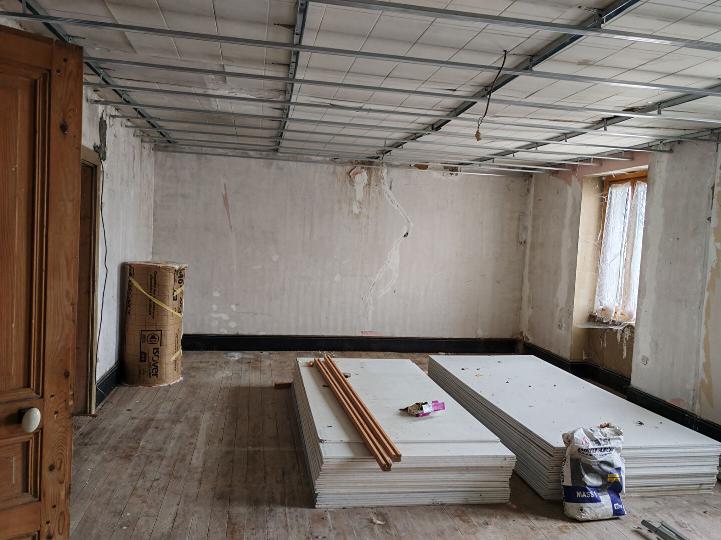 Belle ferme Bressanne de 200m² en partie rénovée terrain 1170 m²