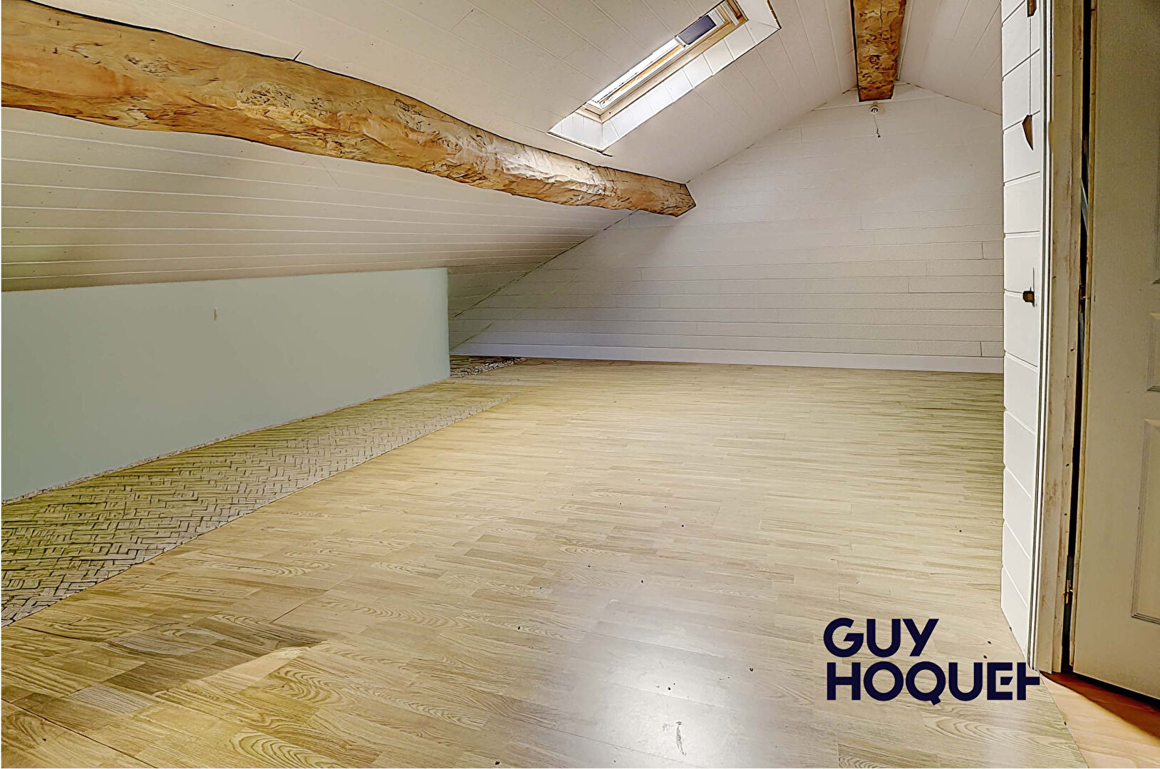 Maison Pont De Cheruy 8 pièce(s) 245 m2