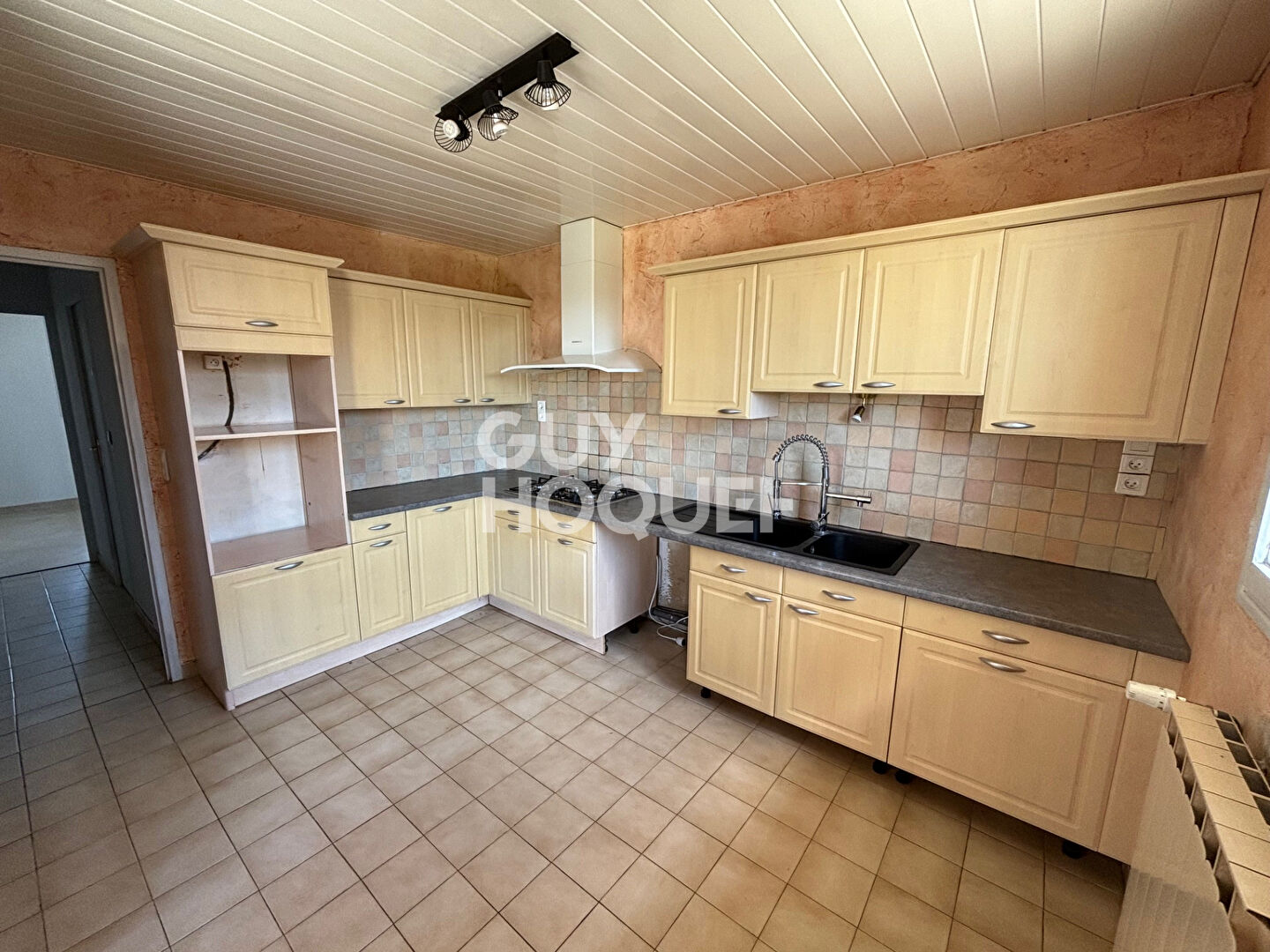 Maison Saint Amour 7 pièce(s) 118 m2 avec piscine