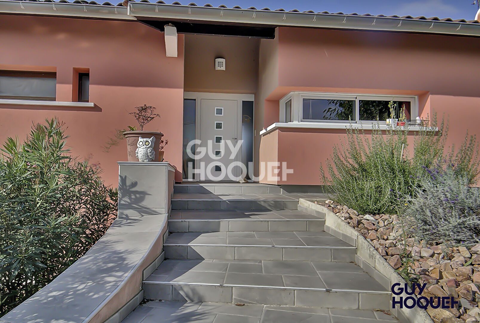 Villa  de 175 m² sur 1500 m² de terrain avec piscine