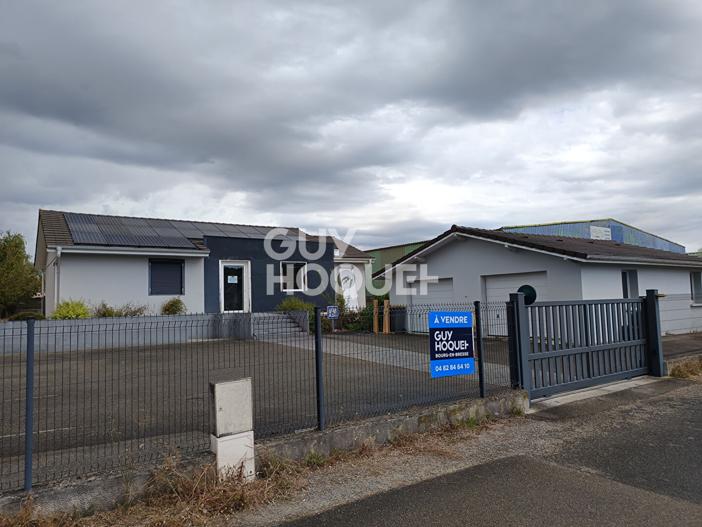 Bureaux commerciaux ou maison Montagnat 108 m2