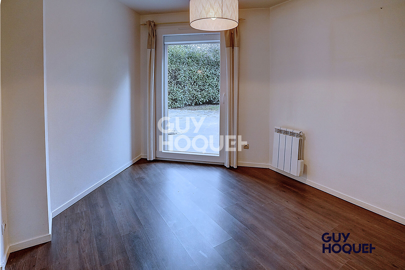 Villa Saint Etienne Du Bois 4 pièce(s) 102 m2 sur 426 m² de terrain