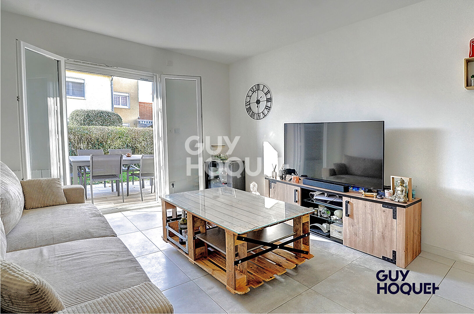 Appartement Saint Denis Les Bourg 2 pièce(s) 49 m2