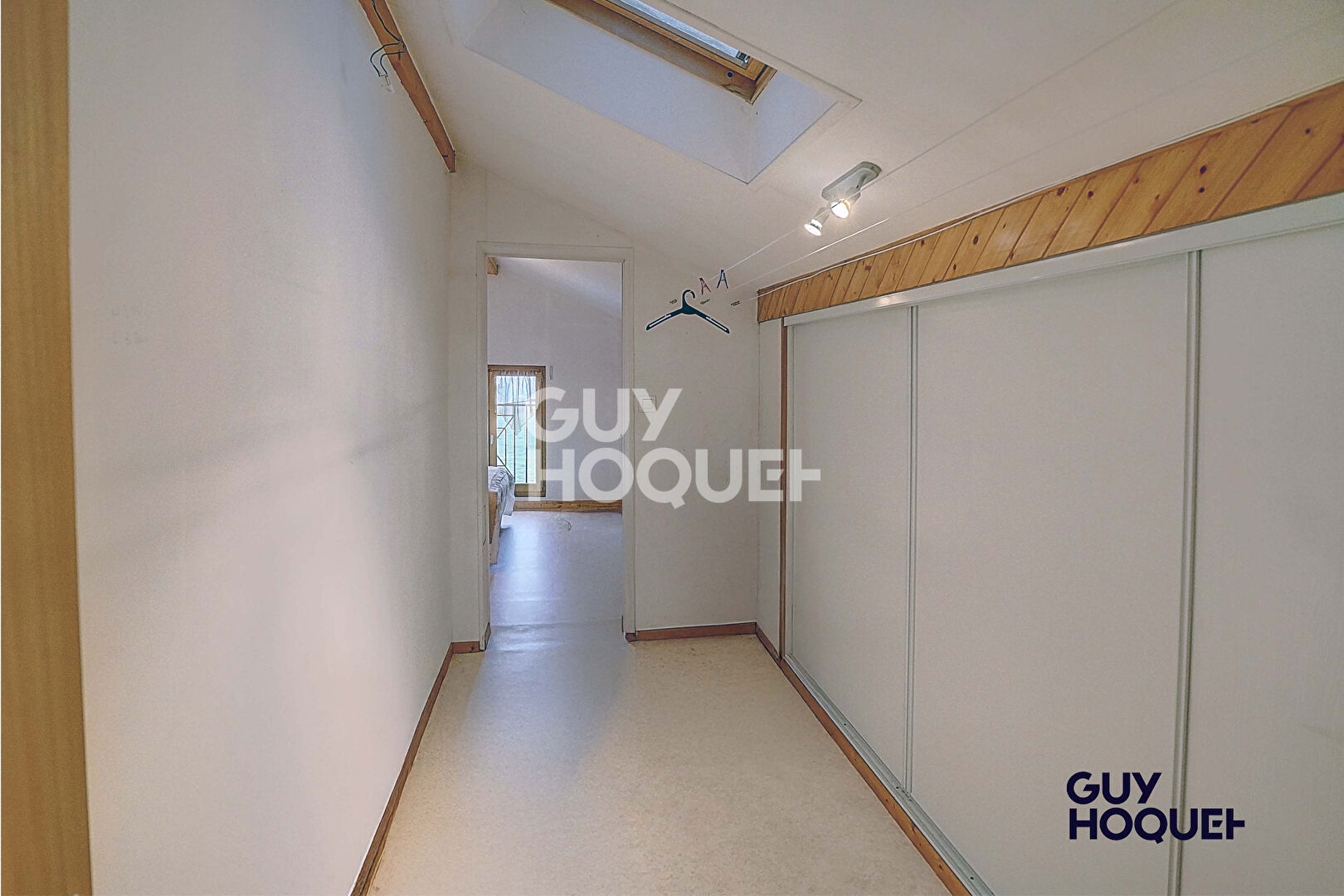 Maison 192 m² sur sous-sol  Meillonnas terrain 2950 m²