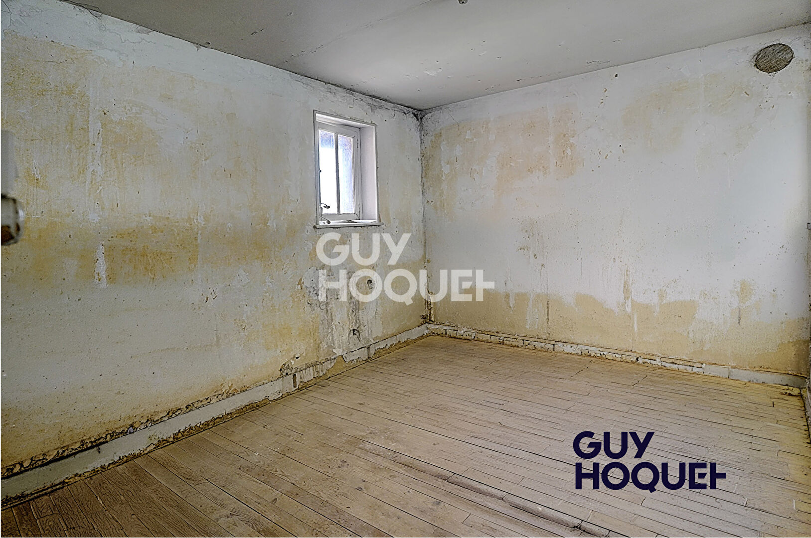 Maison à vendre à Polliat - 6 pièces, 178 m²