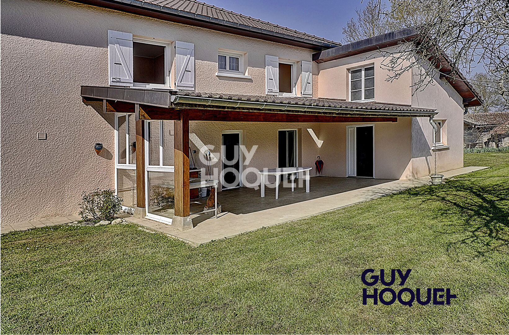 Propriété à  Bresse Vallons 6 pièce(s) 180 m2 (1.7 ha de terrain)