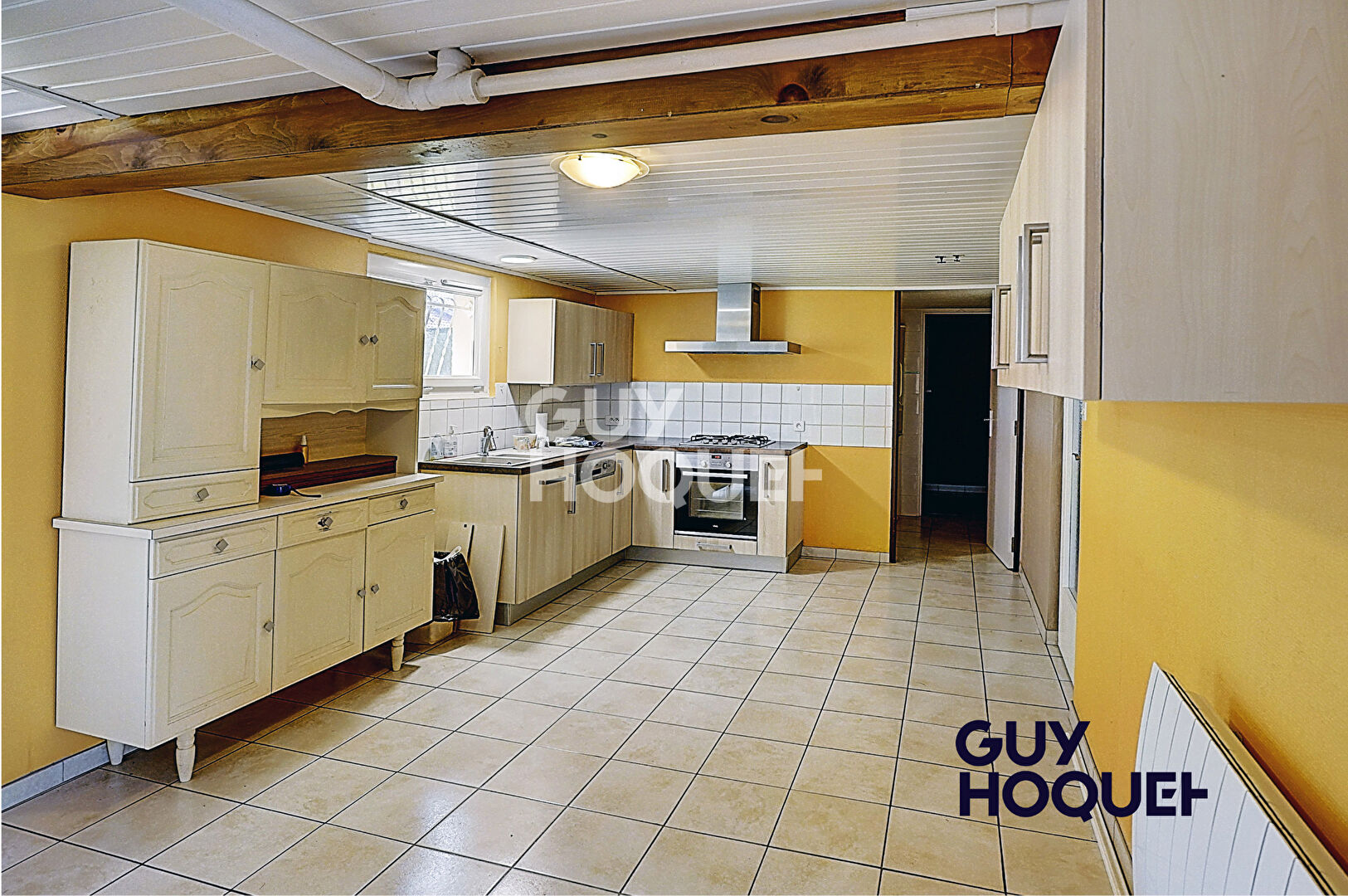 Propriété à  Bresse Vallons 6 pièce(s) 180 m2 (1.7 ha de terrain)