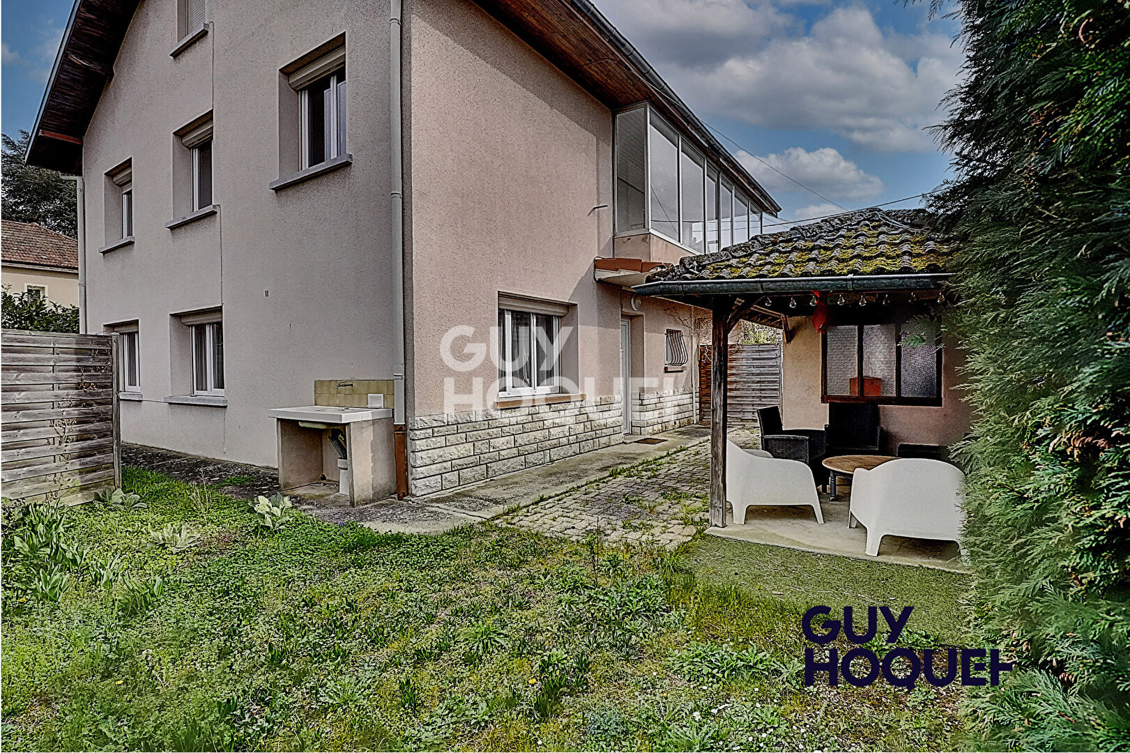 Maison St Denis Les Bourg