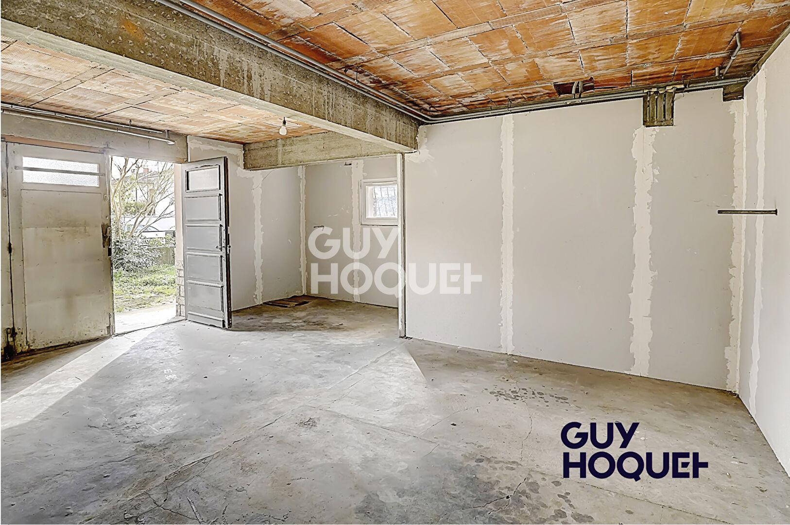 Maison St Denis Les Bourg