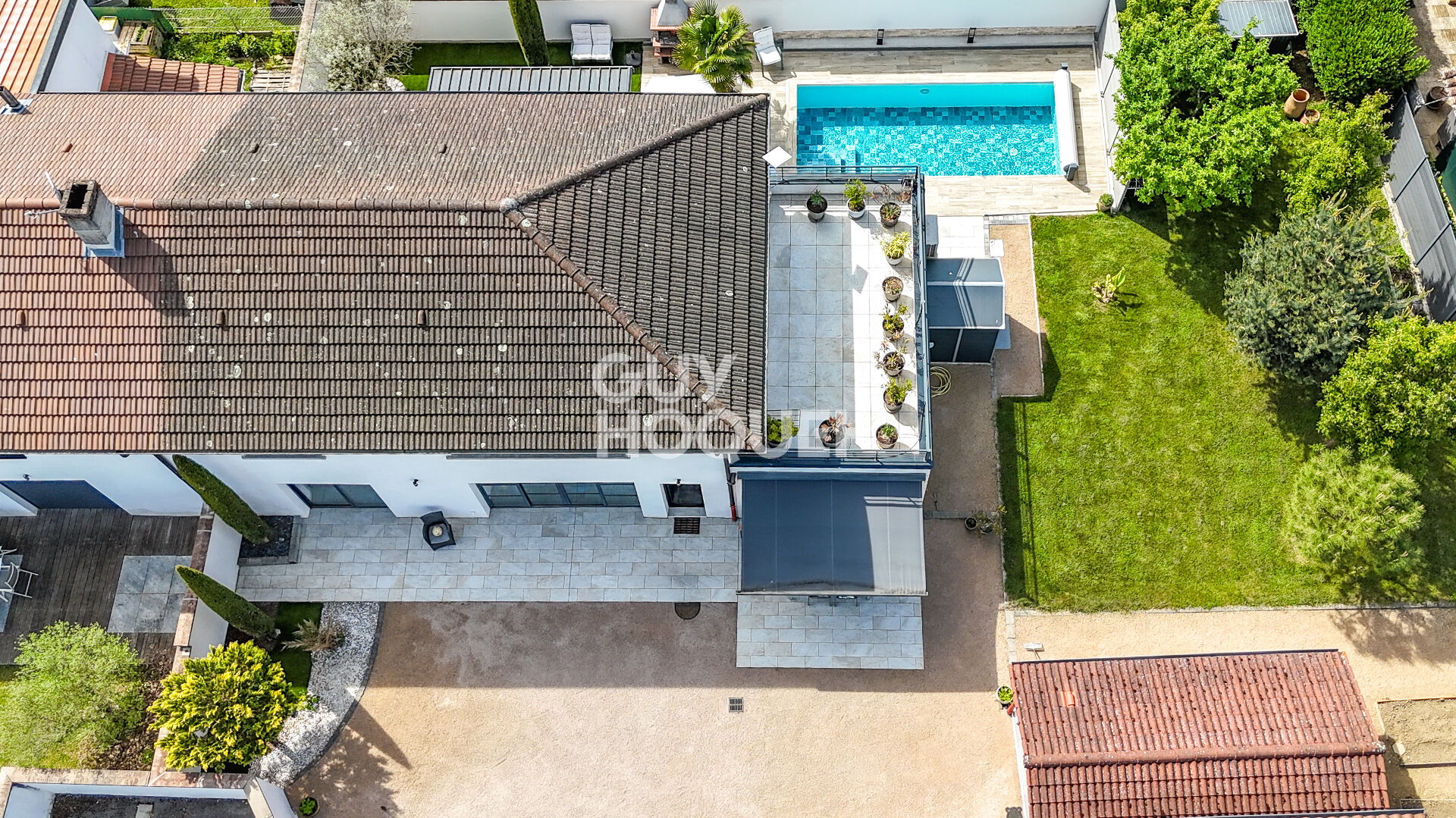 Maison Bourg En Bresse 5 pièce(s) 150 m2 piscine et salle de sport