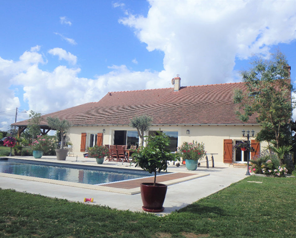 EXCLUSIVITÉ - Saint Doulchard