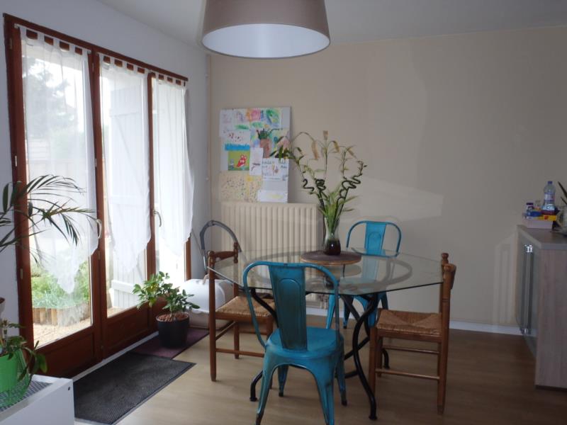 SAINT GERMAIN DU PUY, PROCHE CENTRE COMMERCIAL, 