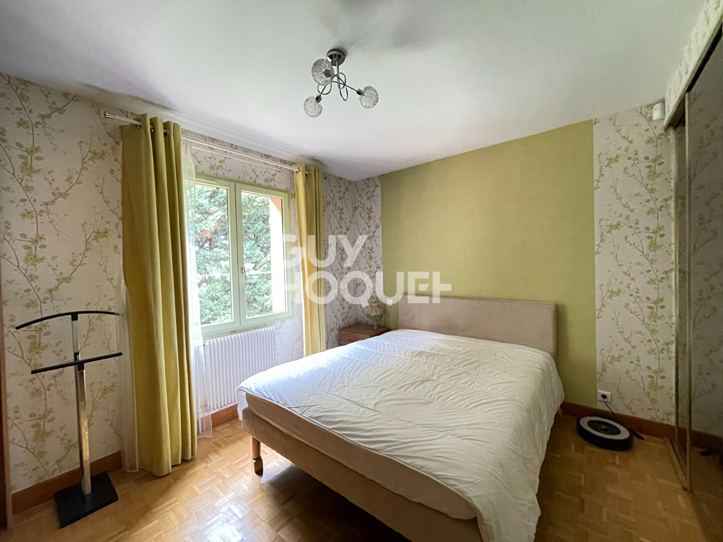 10 MINUTES AU SUD DE BOURGES