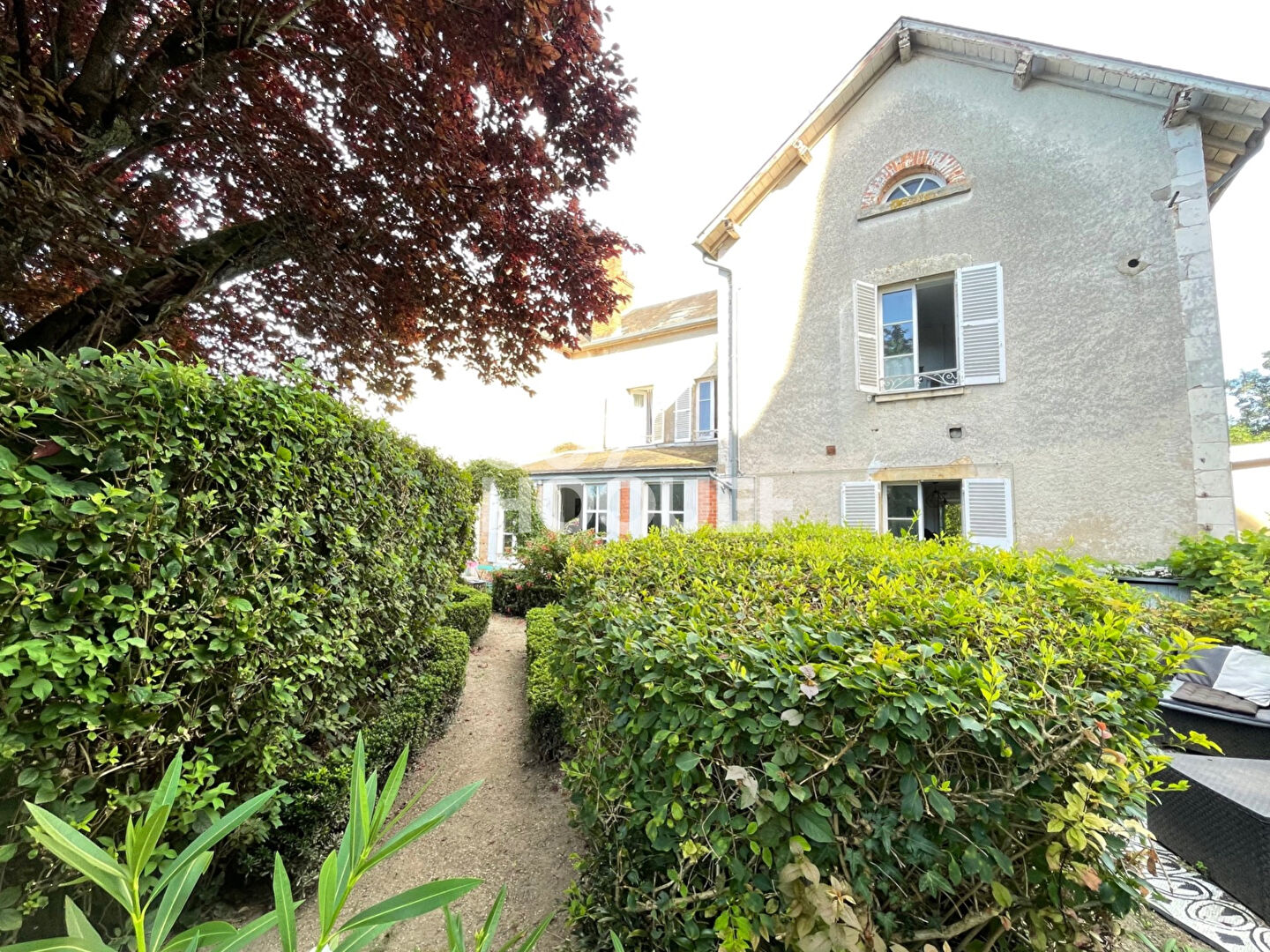LES AIX D'ANGILLON