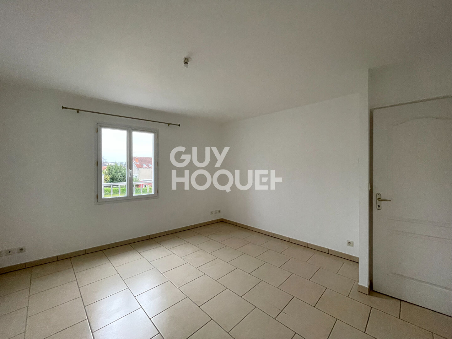 BOURGES - QUARTIER DE LA SALLE D'ARME