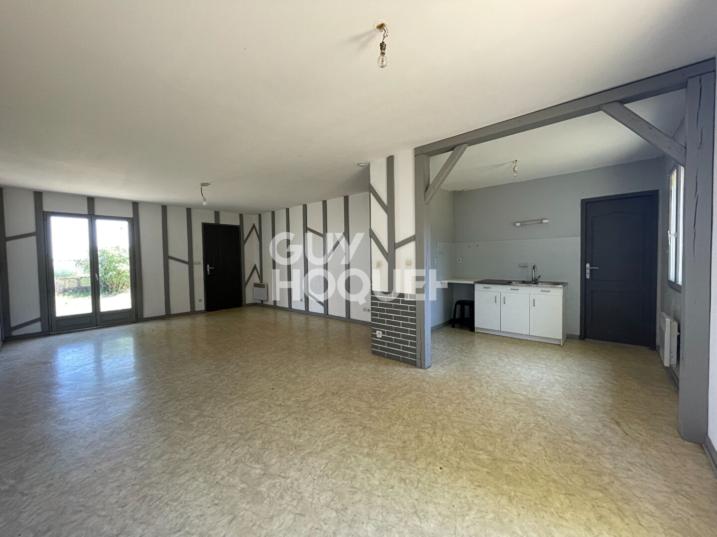 A 10  minutes au Sud de BOURGES