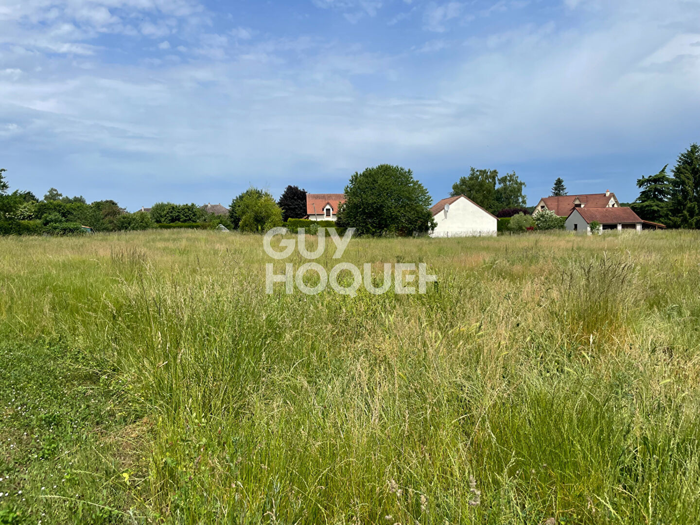 Terrain à bâtir viabilisé hors lotissement à 7 min BOURGES SUD