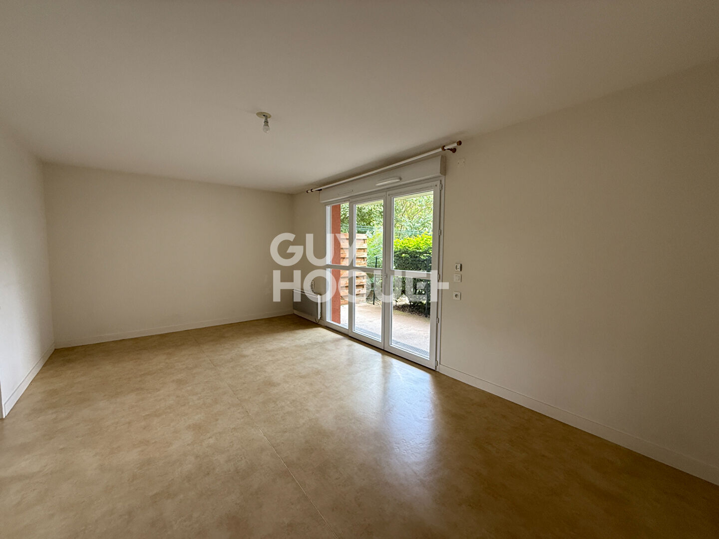 LA CHAPELLE SAINT URSIN - APPARTEMENT TYPE III