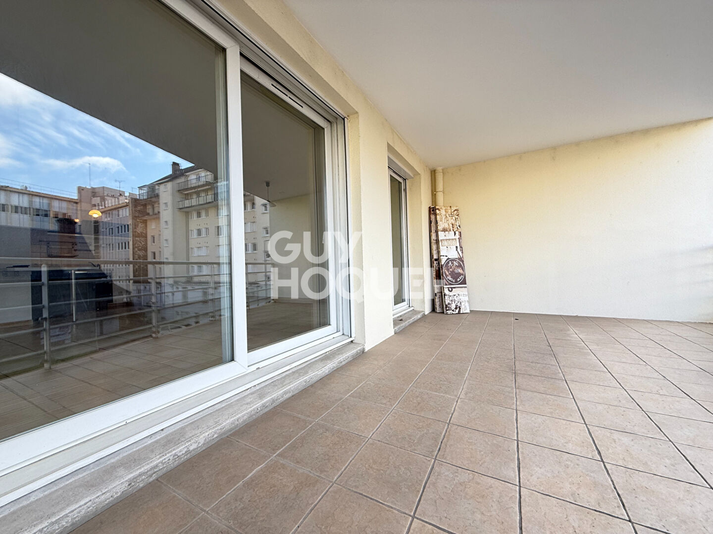 BOURGES - QUARTIER DES PRE-FICHAUX