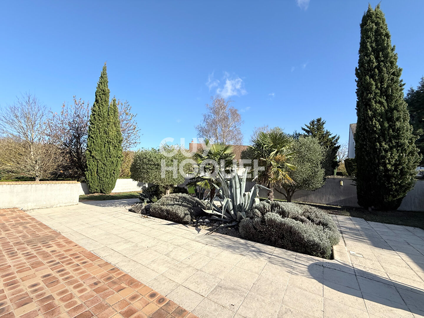 EXCLUSIVITÉ - BOURGES QUARTIER GOLF