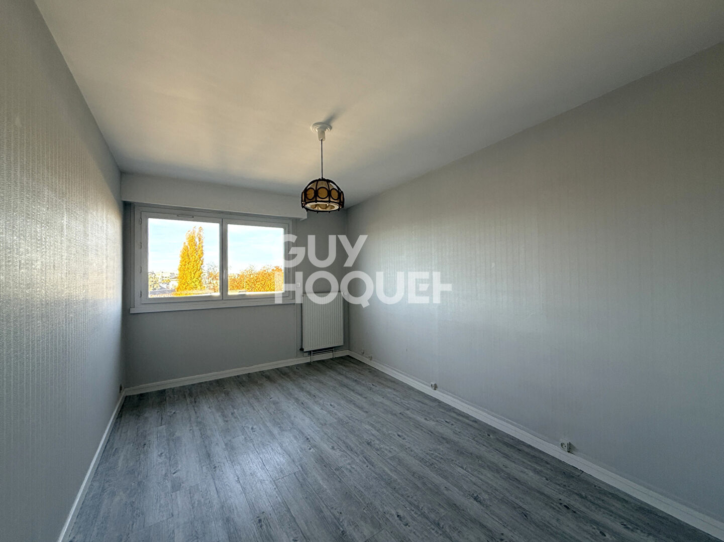 BOURGES QUARTIER DES PRES-FICHAUX