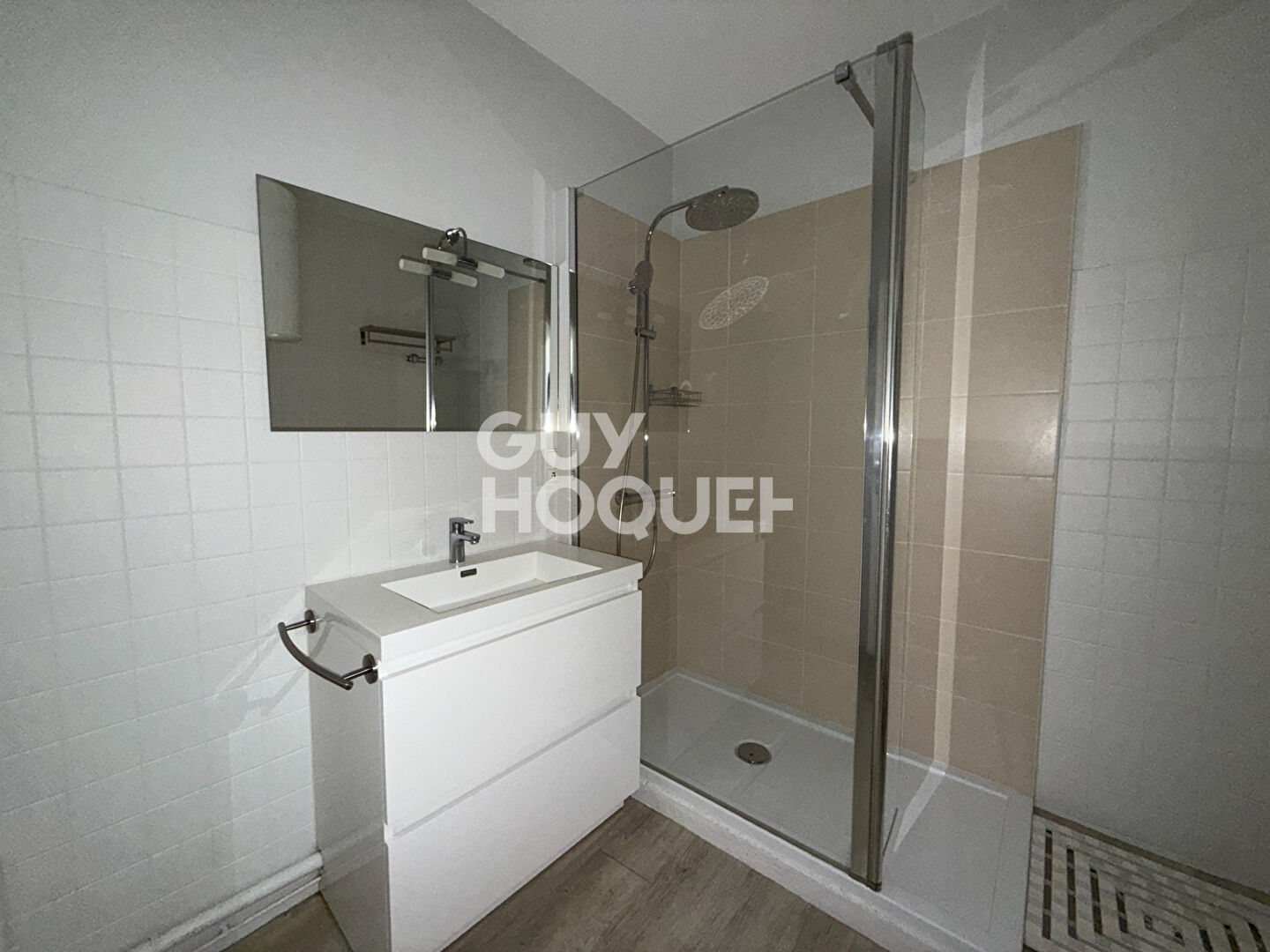 BOURGES QUARTIER DES PRES-FICHAUX