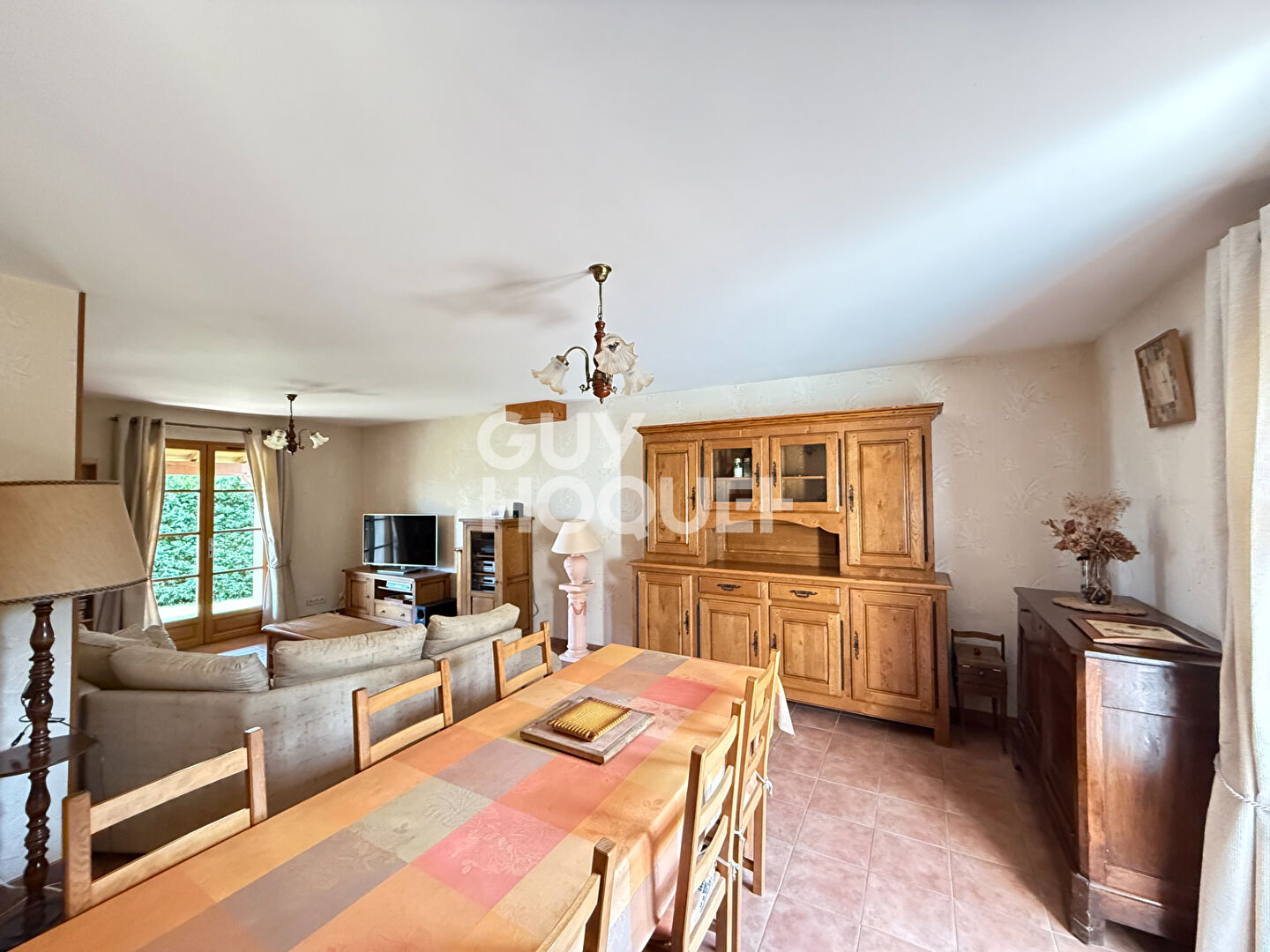 EXCLUSIVITE ENTRE BOURGES ET AVORD