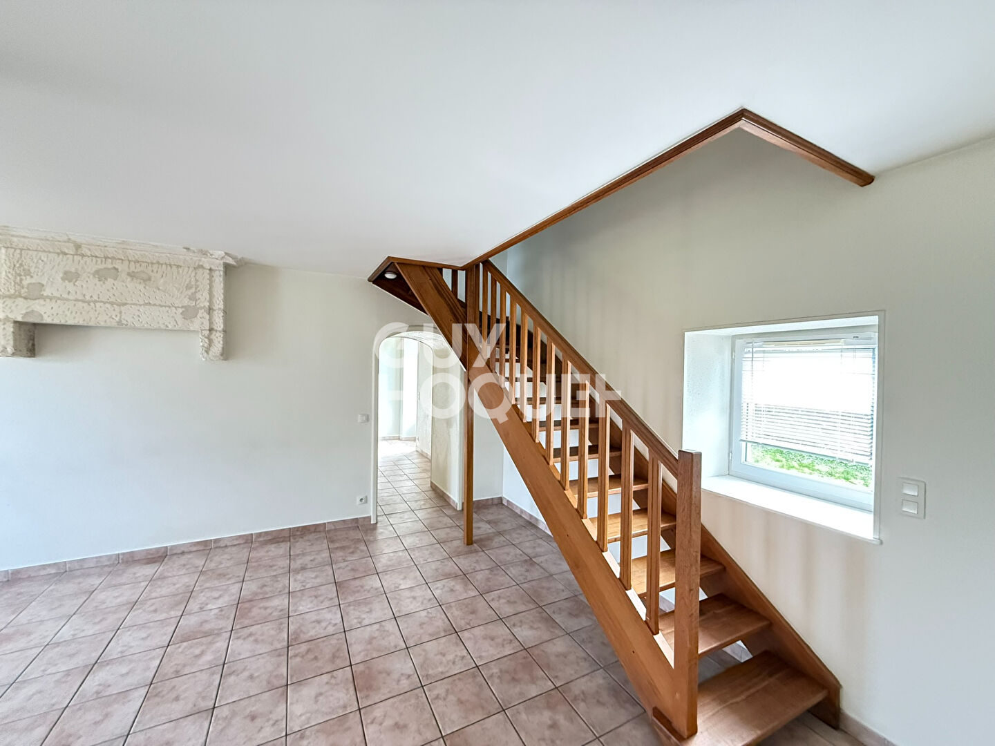 EXCLUSIVITÉ - PLAIMPIED-GIVAUDINS