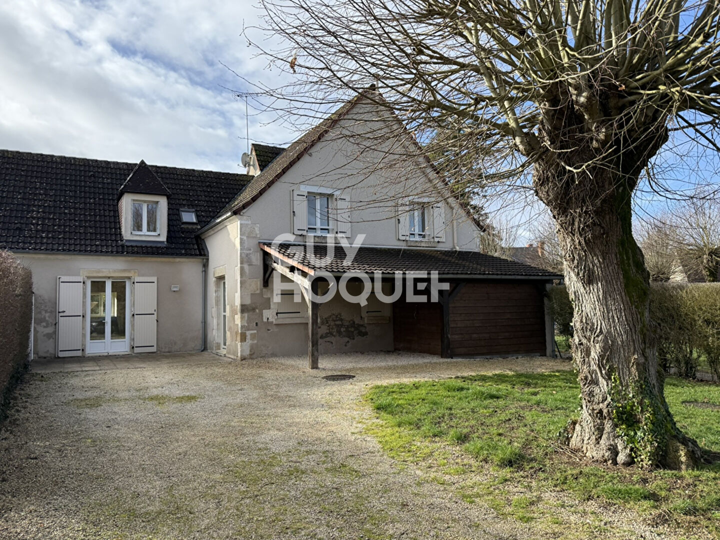 EXCLUSIVITÉ - PLAIMPIED-GIVAUDINS