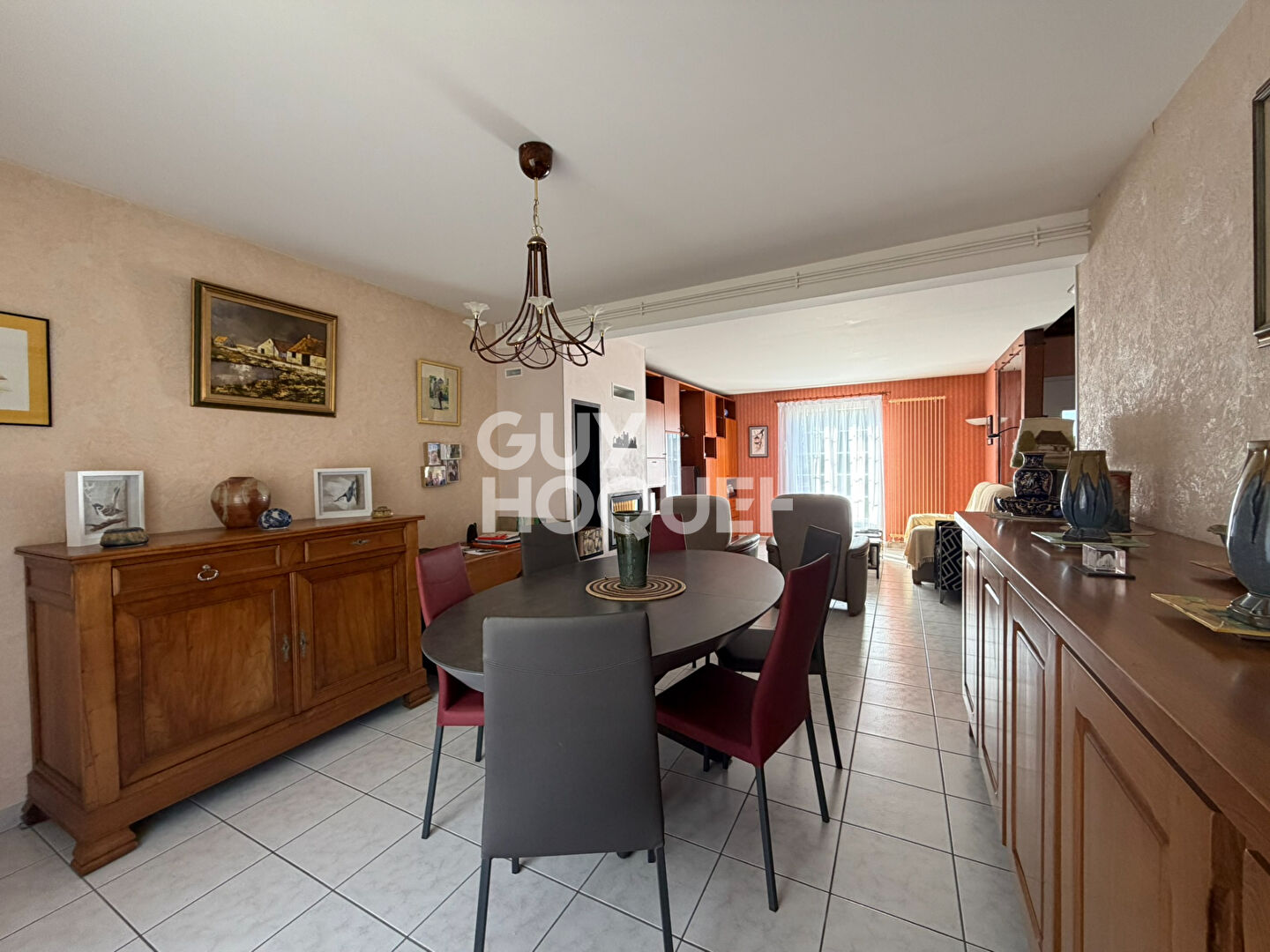 EXCLUSIVITÉ - BOURGES