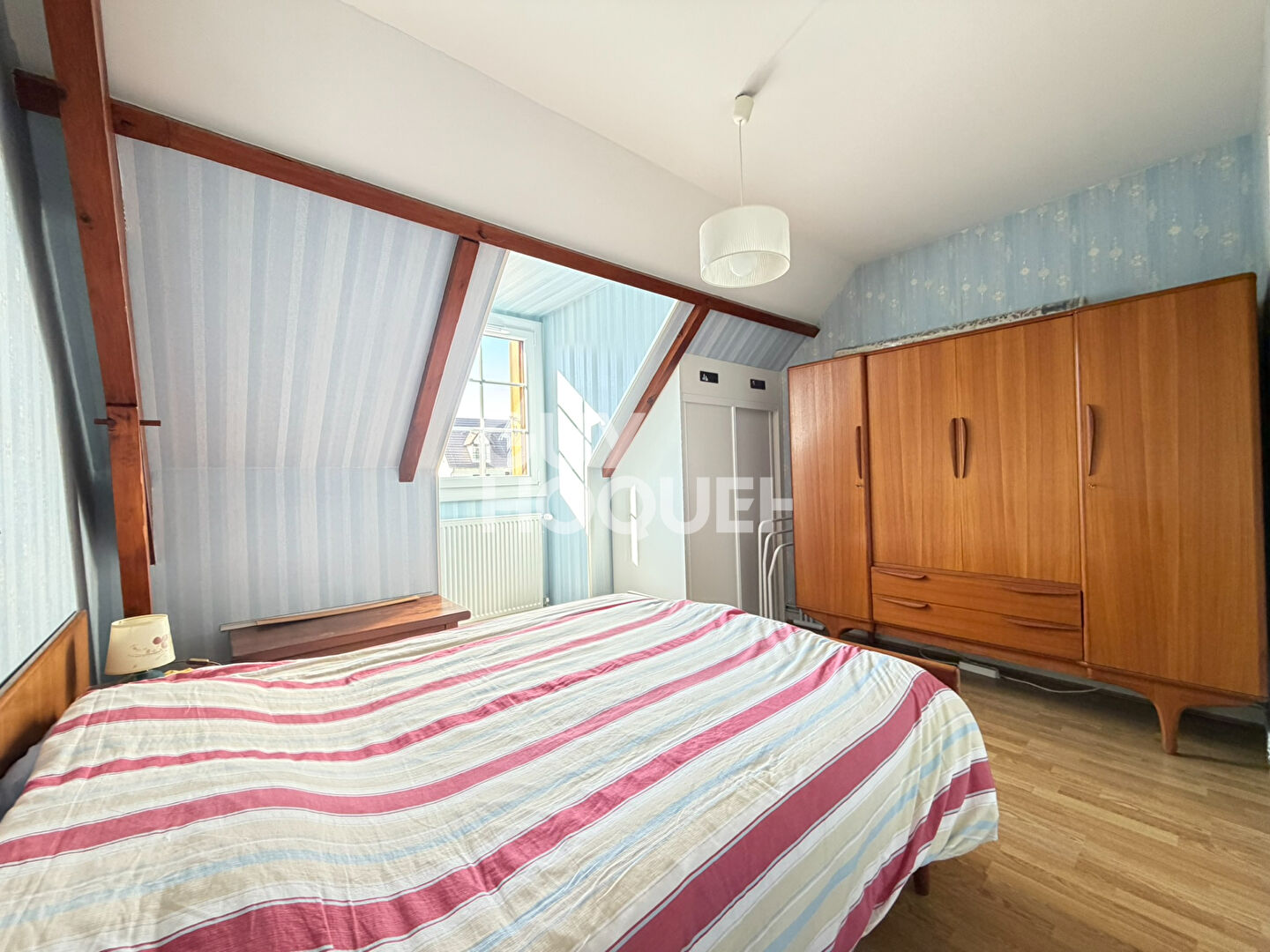 EXCLUSIVITÉ - BOURGES