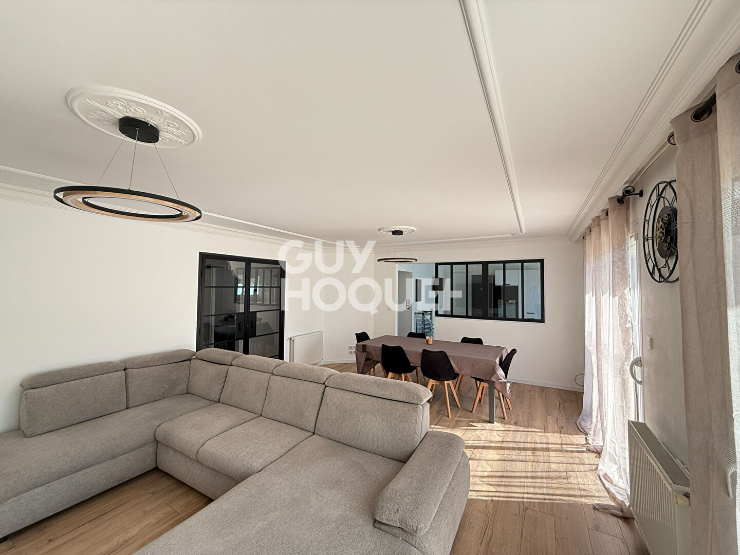EXCLUSIVITÉ - BOURGES