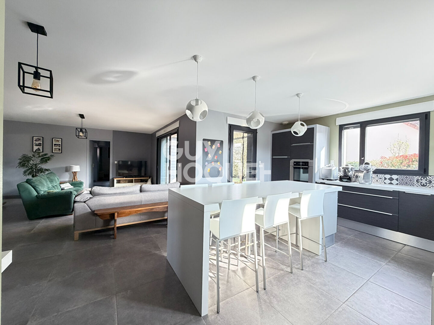 EXCLUSIVITÉ - BOURGES OUEST