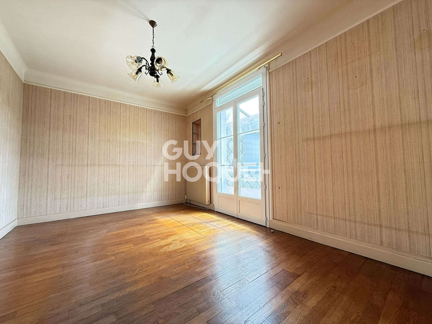 EXCLUSIVITÉ - BOURGES QUARTIER GIONNE