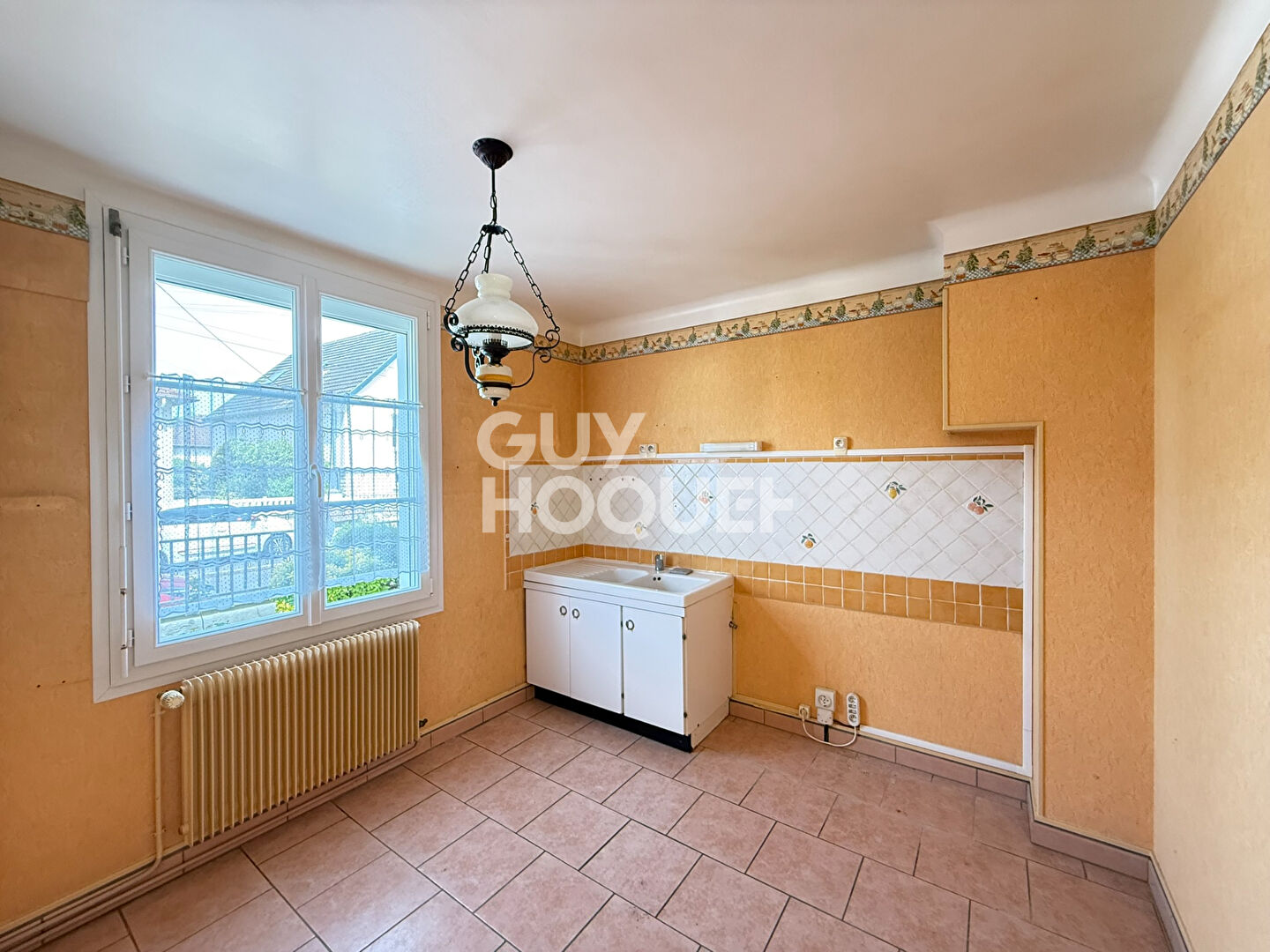 EXCLUSIVITÉ - BOURGES QUARTIER GIONNE