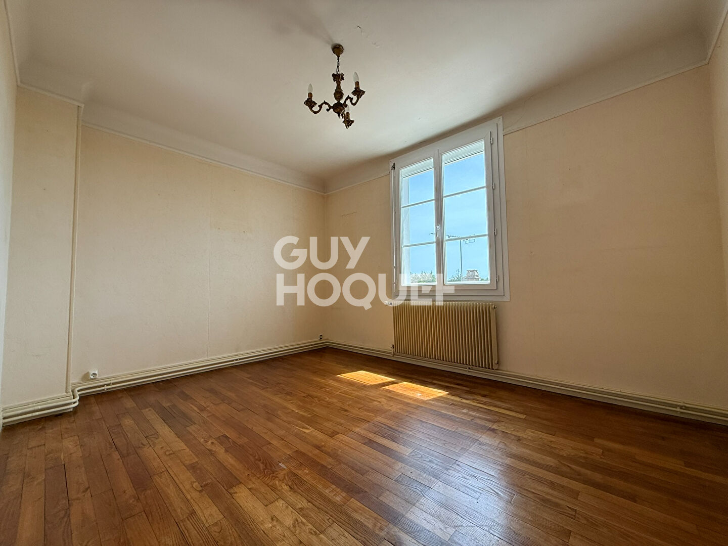 EXCLUSIVITÉ - BOURGES QUARTIER GIONNE