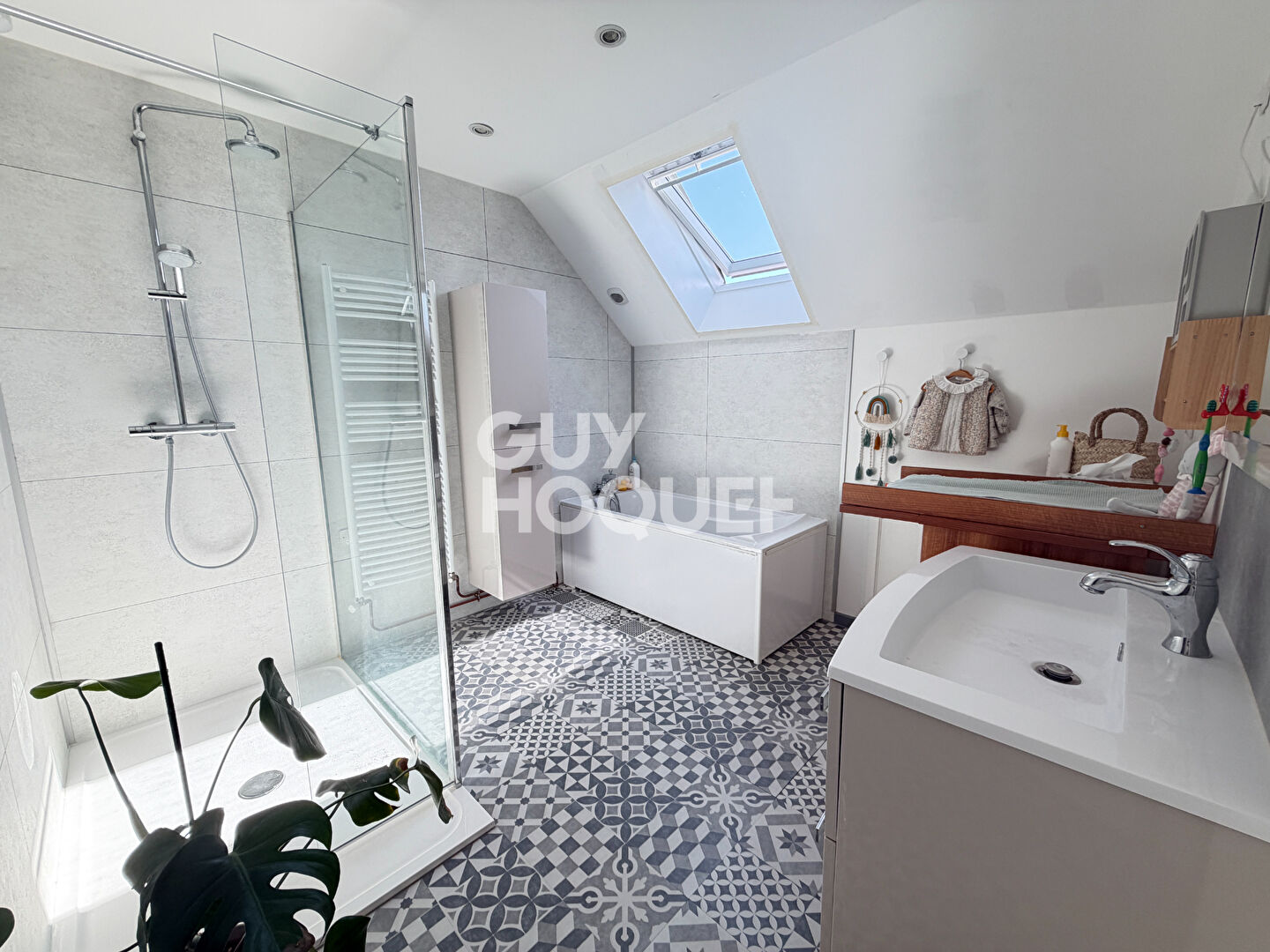 BOURGES -QUARTIER GOLF