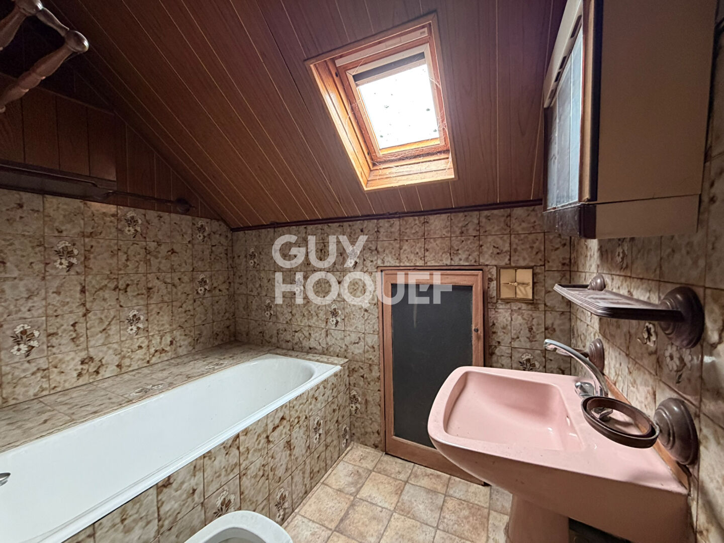 BOURGES  - QUARTIER BAFFIER MAISON AVEC GARAGE