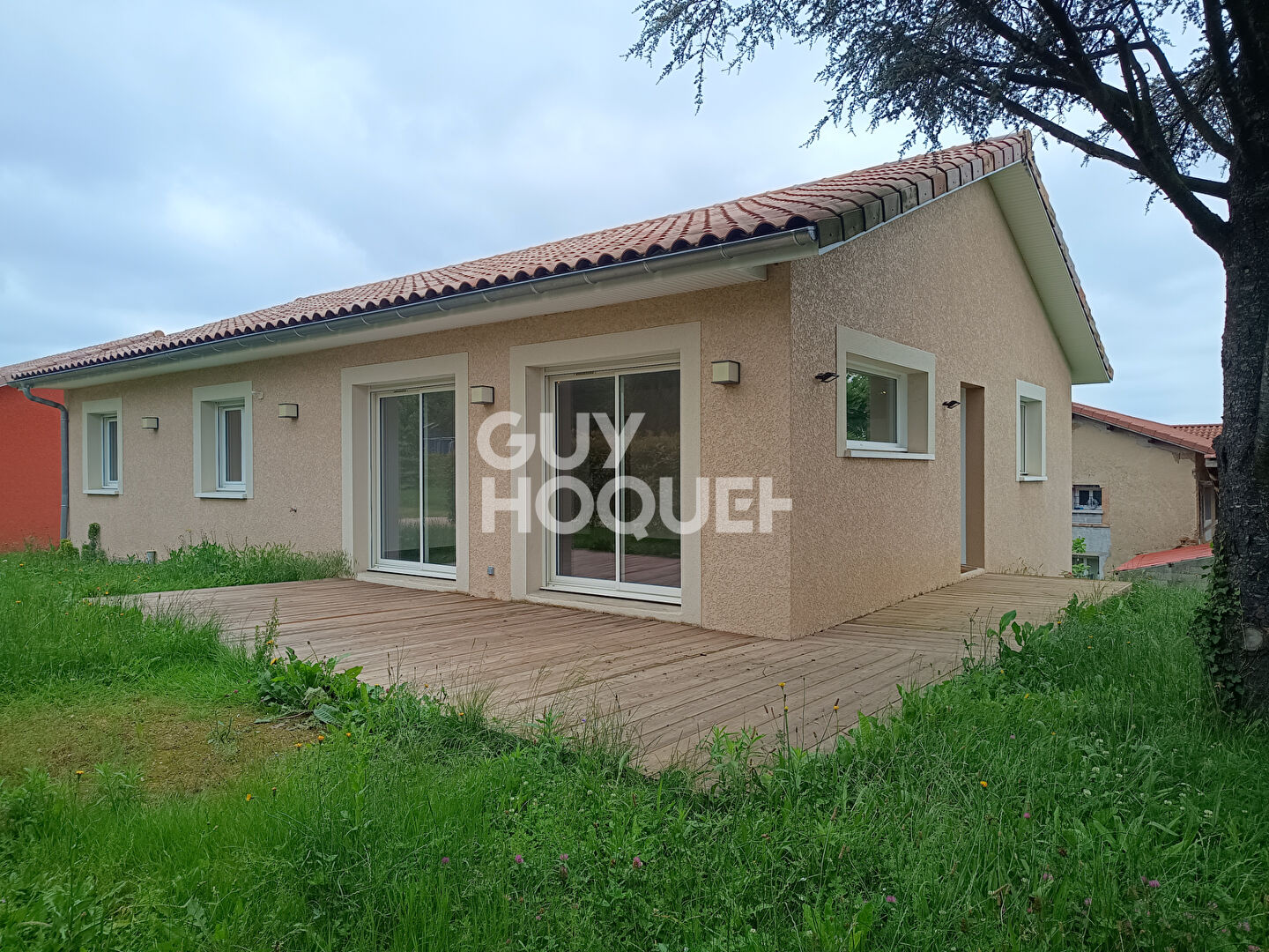 LOCATION d'une maison de 5 pièces (114 m²) à bourgoin jallieu